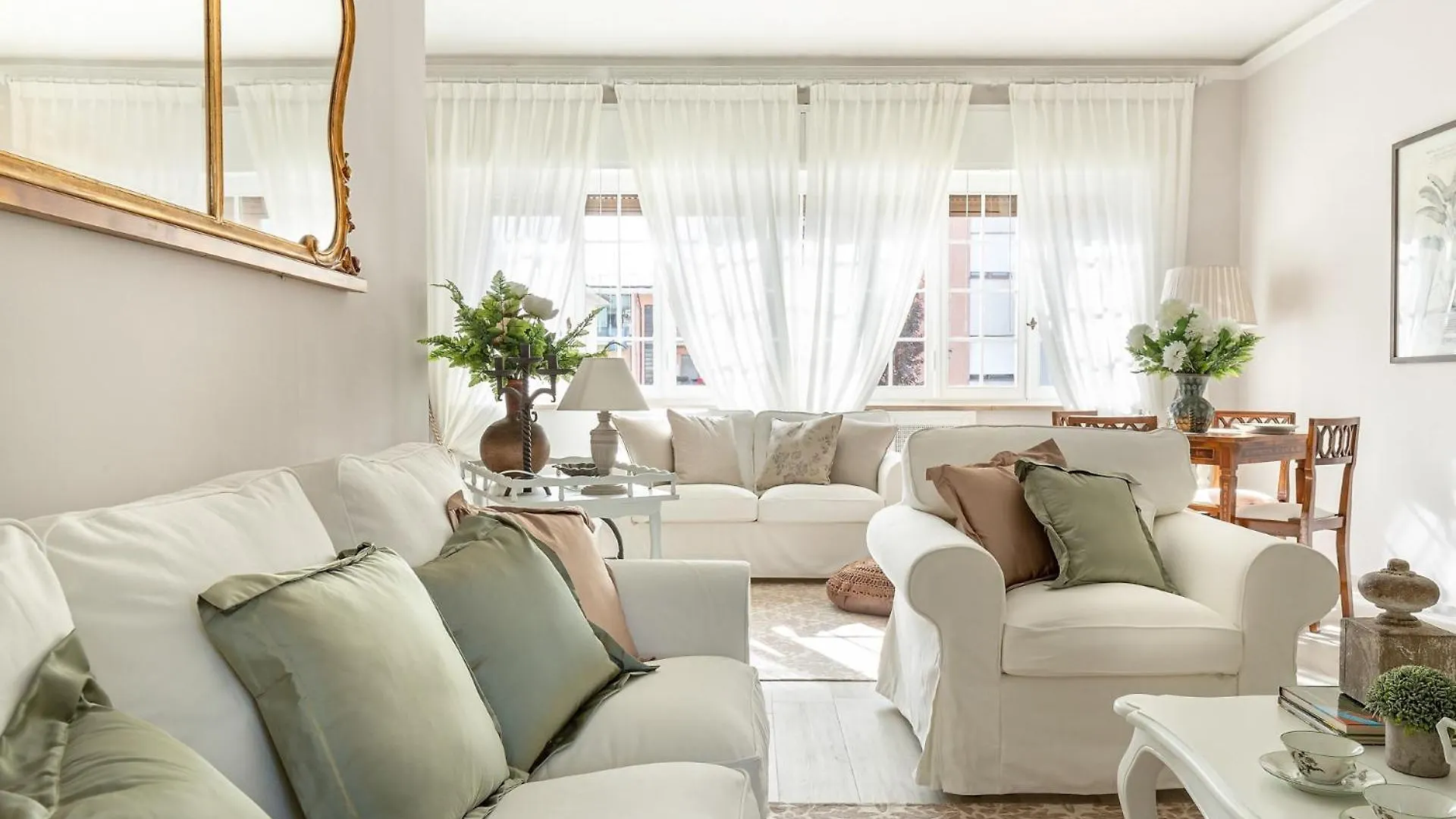 Villa Olivia: A New Luxury Villa With Garden Lucca Italy
