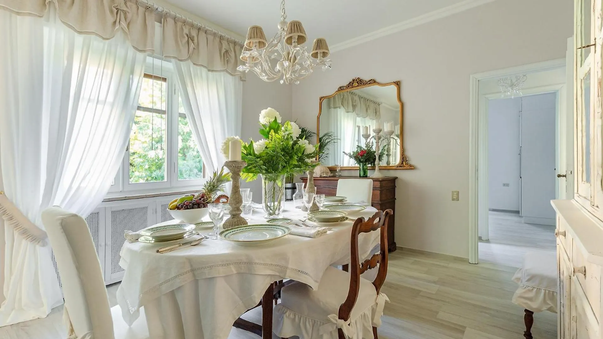 Villa Olivia: A New Luxury Villa With Garden Lucca
