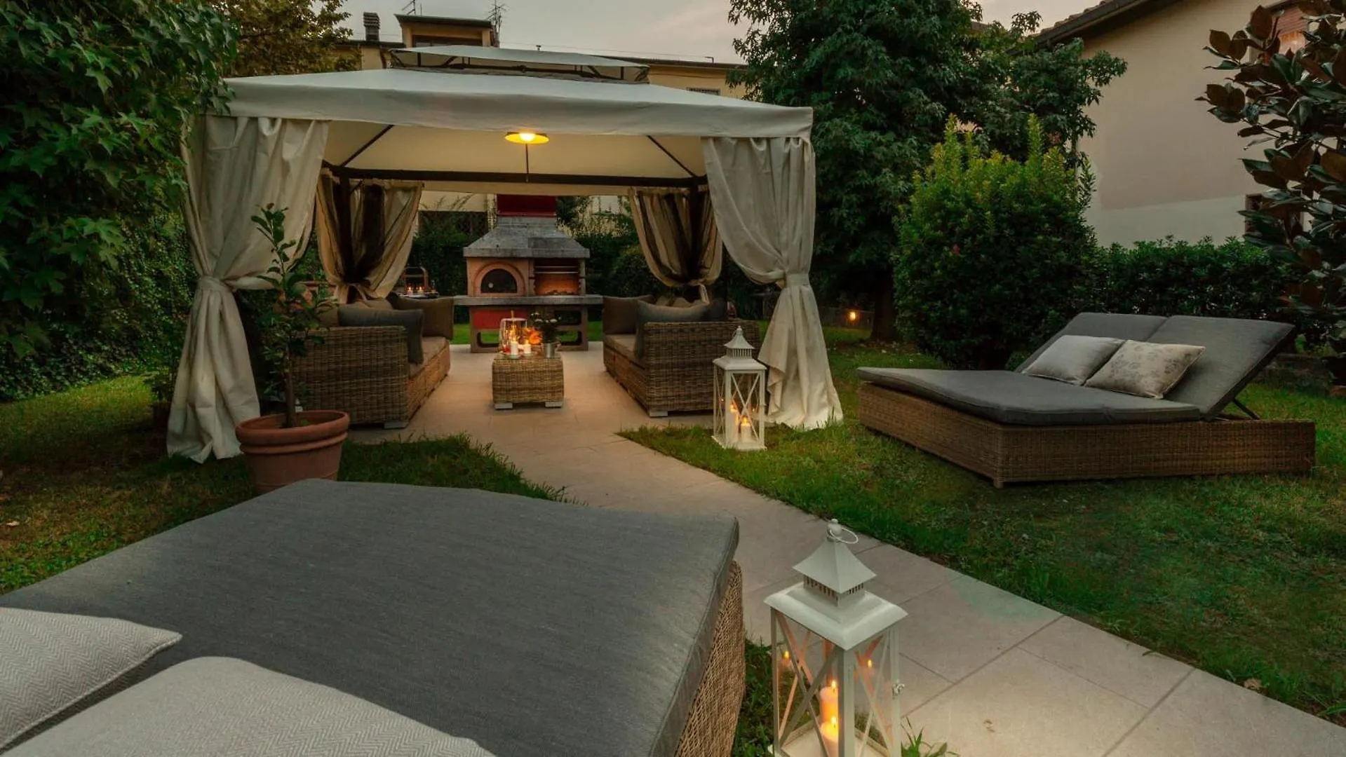 Villa Olivia: A New Luxury Villa With Garden Lucca 0*,  Italy
