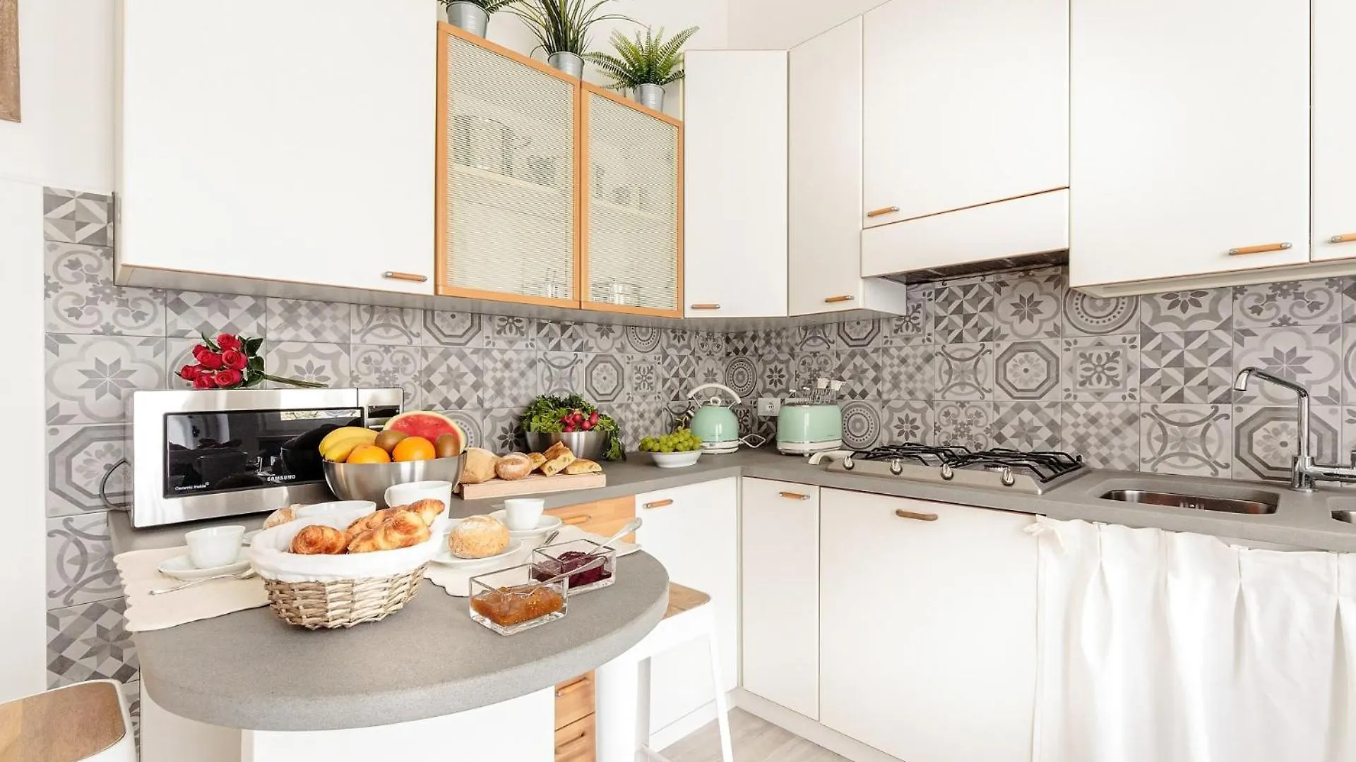 Villa Olivia: A New Luxury Villa With Garden Lucca Italy