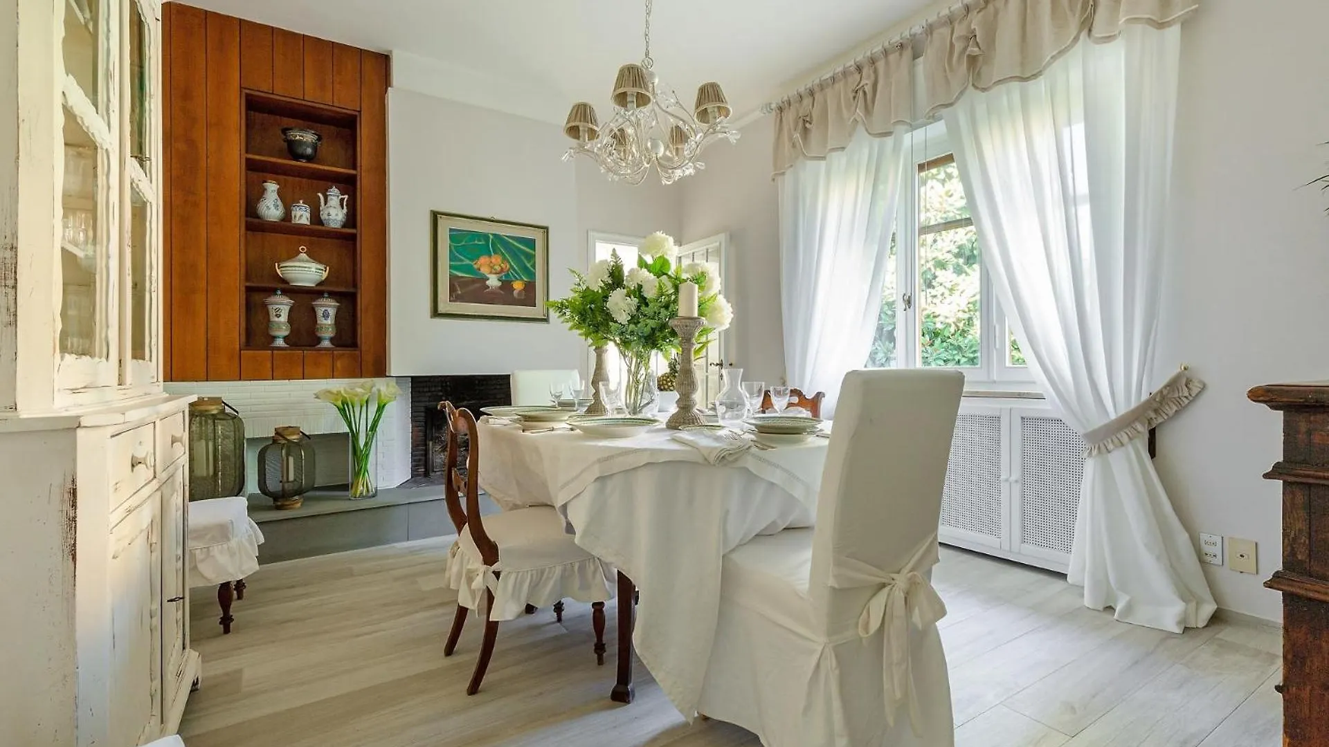 Villa Olivia: A New Luxury Villa With Garden Lucca