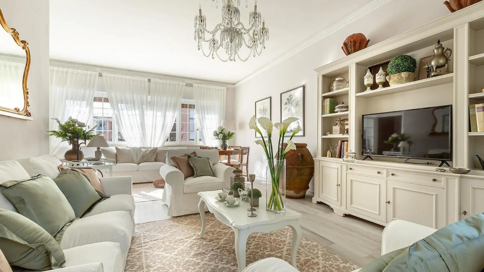 Villa Olivia: A New Luxury Villa With Garden Лукка